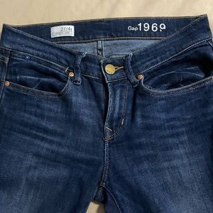 Gap jegging skinny jeans size 27 4 tall